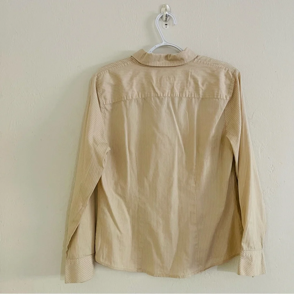 Talbots Womens Button Down Long Sleeve Shirt Sz 10 Preppy Classic Old Money Tan